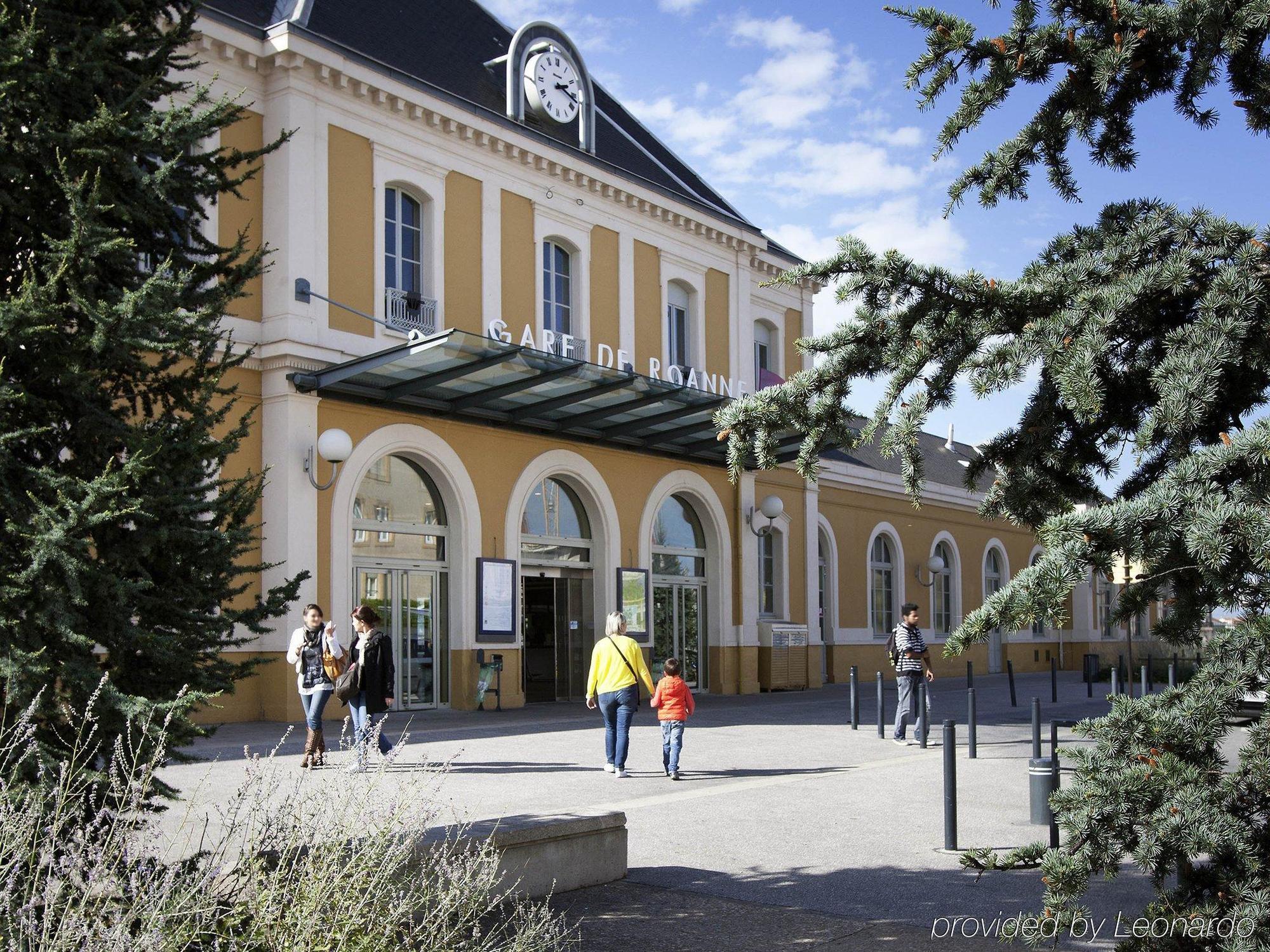 Hotel Ibis Styles Roanne Centre Gare Exterior foto