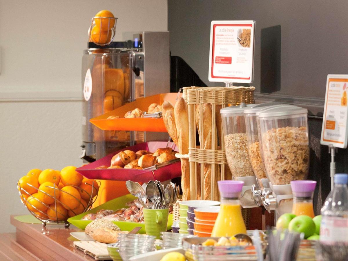 Hotel Ibis Styles Roanne Centre Gare Exterior foto